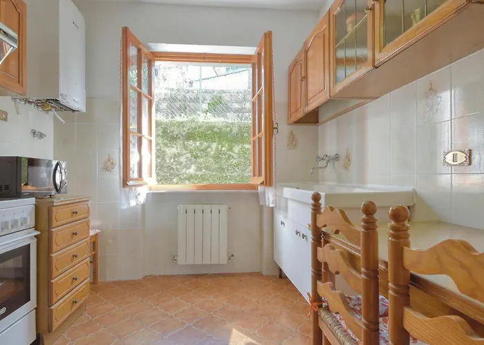 Διαμέρισμα 2 Bedroom Lovely In Cembrano San Pietro Vara