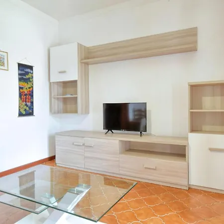 Pet Friendly In Cembrano With Wifi